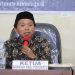 Plt Ketua Bawaslu Pohuwato memberikan sambutan sosialisasi penguatan kelembagaan berbasis pengawasan partisipatif Pemilu 2024, berlangsung di Sunrise Hotel and Homestay, Sabtu (28/10/2023).