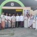 Sejumlah ASN di Dinas Nakertrans Kabupaten Gorontalo menggunakan pakaian ala santri saat berdinas, Senin (23/10/2023).