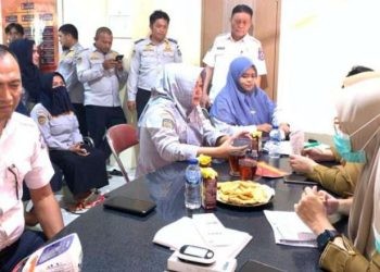 Skrining Kesehatan pegawai Dinas Kominfo dan Perhubungan Provinsi.