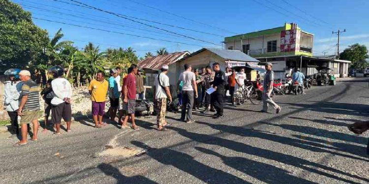 Kecelakaan terjadi di jalan Rusli Datau, Kelurahan Bulotadaa Timur, Kecamatan Kota Utara, Kota Gorontalo, sekitar pukul setengah 7 pagi, Ahad (15/10/2023). (Istimewa)