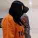HT (42) warga asal Kelurahan Winenet Satu, Kecamatan Aertembaga, Kabupaten Bitung pemilik salon pijat refleksi di Kota Gorontalo saat diamankan Polresta Gorontalo Kota. (Putra/Gopos)