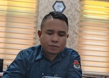 Ketua KPU Kabupaten Gorontalo Roy Hamrain