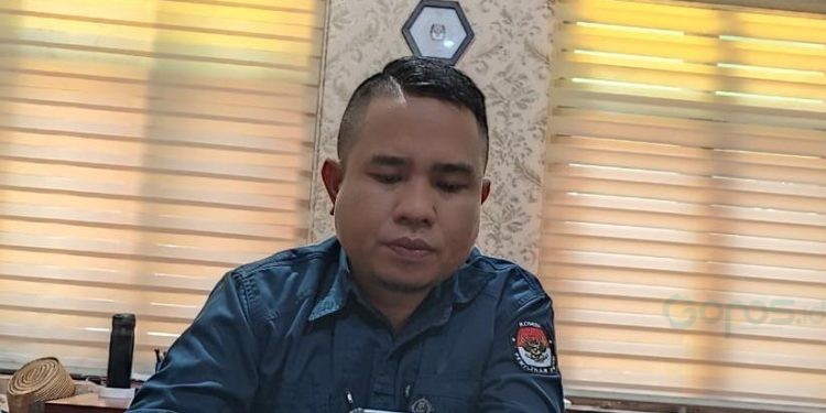 Ketua KPU Kabupaten Gorontalo Roy Hamrain