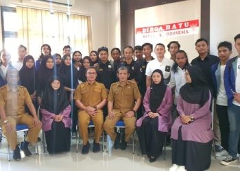Pelepasan mahasiswa magang MBKM mandiri Fakultas Teknik dan Sains UNBITA Gorontalo, Senin (16/10/2023) (agum/hms)