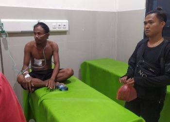 Kisman Diani usai mendapat perawatan medis di Rumah Sakit ZUS Gorontalo Utara.