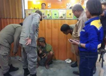 Pengemis dan gelandangan yang berada di beberapa tempat di Kota Gorontalo juga diamankan Dinas Sosial dan Satpol PP Kota Gorontalo.