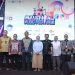 Warek III UNG, Amier Archam (tengah karawo biru) berpose bersama pejabat Forkopimda kota/kabupaten se Gorontalo pada pembukaan Millenial Music Festival yang berlangsung di halaman Rektorat UNG, 2-3 November 2023.