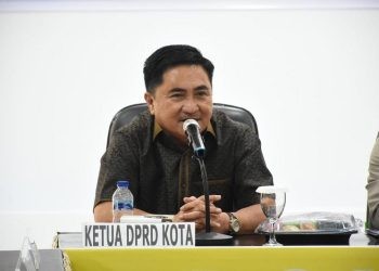 Ketua DPRD Kota Gorontalo Hardi Sidiki.