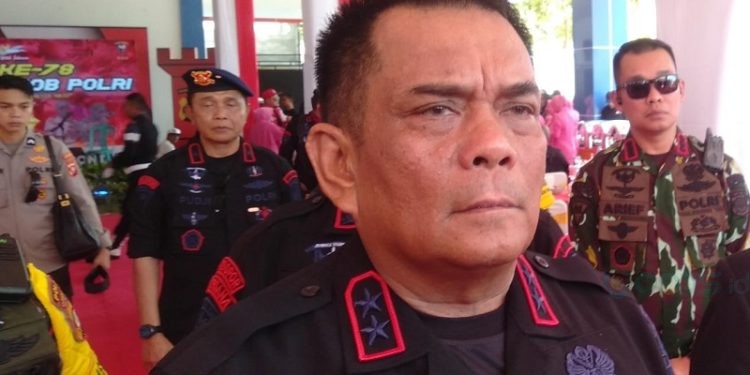 Kapolda Gorontalo Irjen Pol Angesta Romano Yoyol saat dikonfirmasi pengeroyokan oknum Polri usai HUT Brimob, Kamis (16/11/2023).