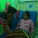 Kasat Lantas Polres Boalemo, Iptu Ardi Wisnu Pradana, Menjenguk Korban Mendapat Perawatan Medis di RSTN Boalemo, Sabtu malam 25/11/2023 (Yusuf/Gopos)