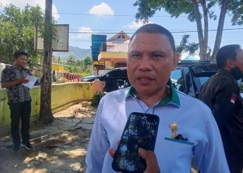 Anggota DPRD Kota Gorontalo Rolly Kadullah.