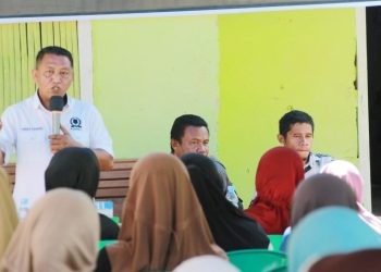 Anggota DPRD Provinsi Gorontalo, Yuriko Kamaru saat melaksanakan reses di Kecamatan Pinogu (istimewa)
