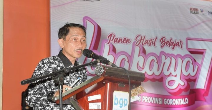 Bupati Gorontalo Nelson Pomalingo saat menjadi narasumber pada Lokakarya 7 Panen Hasil Belajar PPGP Angkatan 8 tahun 2023.