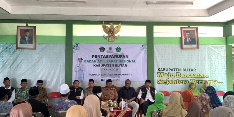 Baznas Kabupaten Blitar Tasyarufkan Zakat kepada Mustahik di Kecamatan Udanawu