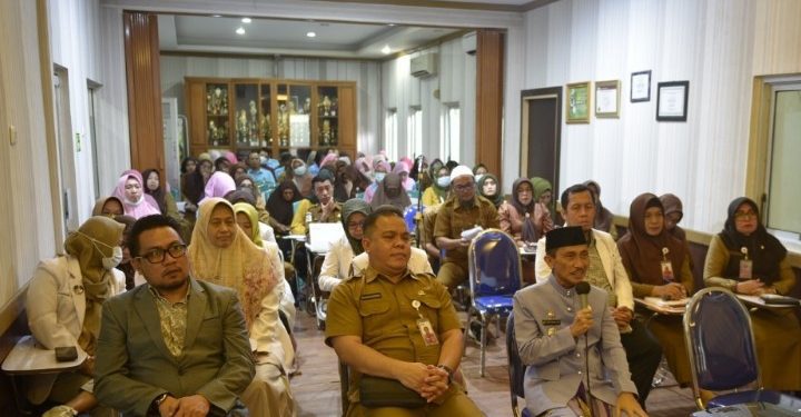Bupati Gorontalo Nelson Pomalingo saat melakoni sesi wawancara pada survei akreditasi RSUD MM Dunda Limboto, Selasa (5/12/2023).
