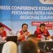 Executive General Manager Pertamina Patra Niaga Regional Sulawesi, Erwin Dwiyanto pada konferensi pers di Manado, Jumat (15/12/2023)