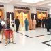 Penjagub Gorontalo Ismail Pakaya saat melantik Sofian Ibrahim sebagai Sekretaris Daerah Provinsi Gorontalo definitif, Rabu (6/11/2023).(F. Humasprov)