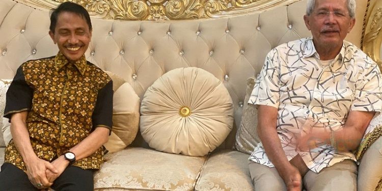 Kunjungan silaturahmi Tursandi Alwi pada Bupati Gorontalo Nelson Pomalingo, Rabu malam (6/12/2023).