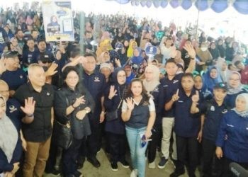 Kampanye tatap muka terbatas di Bongopini, Kecamatan Tilongkabila, Kabupaten Bone Bolango, Ahad (31/12/2023).