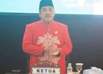 Ketua DPRD Bone Bolango, Halid Tangahu saat hadir di Sidang Paripurna HUT ke-21 Bone Bolango di Ruang Sidang Paripurna DPRD Bone Bolango, Sabtu (28/1/2024).