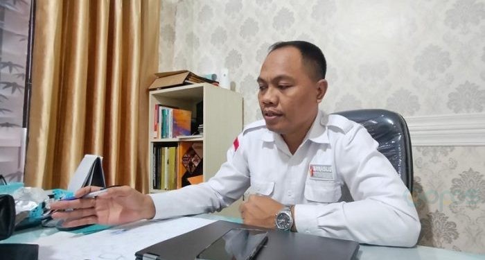 Koordinator Divisi Hukum, Pencegahan, Parmas dan Humas Bawaslu Bone Bolango, Alti Mohamad. (F. Putra/gopos)