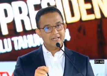 Calon Presiden nomor urut 1, Anies Baswedan, saat tampil dalam debat ketiga Pilpres 2024, Ahad (7/1/2024).