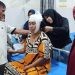 Penghuni rumah Warni Lahay saat dirawat di Puskesmas terdekat.
