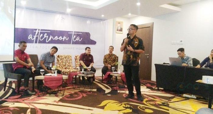 General Manager Aston Gorontalo Hotel & Villas, Alain John-John Siwy memaparkan pencapaian Aston Gorontalo, Kamis (18/1/2024) (muhajir/gopos)
