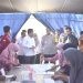 Kapolda Gorontalo Irjen Pol Angesta Romano Yoyol saat meninjau sortir lipat surat suara di KPU Kabupaten Gorontalo, Kamis (4/1/2024).(Abin/Gopos)