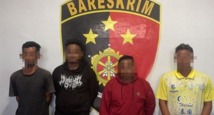 Empat terduga pelaku narkoba yang berhasil diamankan Satuan Narkoba Polres Pohuwato, Jumat (19/1/2024).