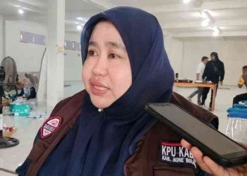 Ketua KPU Bone Bolango, Sutenti Lamuhu dikonfirmasi, Selasa (13/2/2024).
