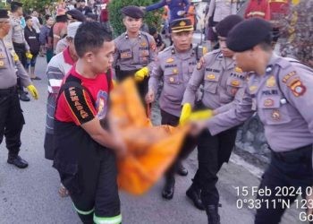 Seorang warga tewas dalam peristiwa kebakaran yang terjadi di Jl Pangeran Hidayat (JDS), Kelurahan Heledulaa Utara, Kecamatan Kota Timur, Kota Gorontalo, Kamis (15/2/2024).