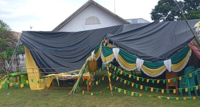 Potret TPS 1 Desa Huntu Kecamatan Batudaa, Kabupaten Gorontalo yang roboh diterpa angin kencang.(f. Istimewa)
