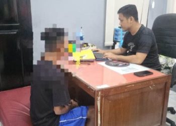 Penyidik Polresta Gorontalo Kota memeriksa RD yang diduga menyebarluaskan video asusila mantan pacarnya di jejaring media sosial Instagram.(dok Polresta Gorontalo Kota)