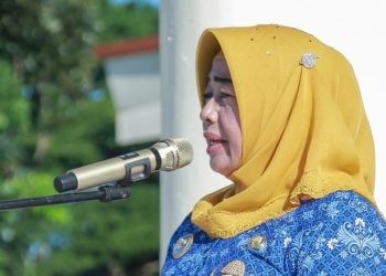 Wakil Bupati Pohuwato Suharsi Igirisa saat memimpin apel Korpri, Senin (19/2/2024).