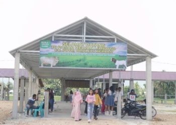 Suasana pasar hewan di Kayubulan, Kecamatan Limboto, Kabupaten Gorontalo (dok. ung)