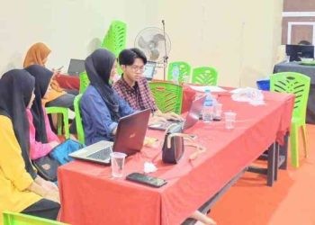 Mahasiswa Universitas Negeri Gorontalo (UNG) Antusias dalam mengikuti Program Kreativitas Mahasiswa (PKM).