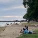 Pantai Kurenai di Gorontalo masih menjadi salah satu tempat wisata yang ramai dikunjungi.