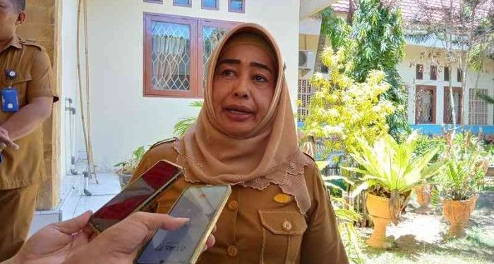 Wakil Bupati Pohuwato, Suharsi Igirisa, Selasa (19/03/2024). (Laila/MG/Gopos)