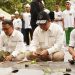 Kepala Perwakilan BI Gorontalo, Dian Nugraha (kedua kanan) bersama jajaran Deputi Kepala Perwakilan BI Gorontalo melakukan penananam bibit cabai di Pontren Hubulo, Jumat (15/3/2024). (Dok Humas BI Gorontalo)
