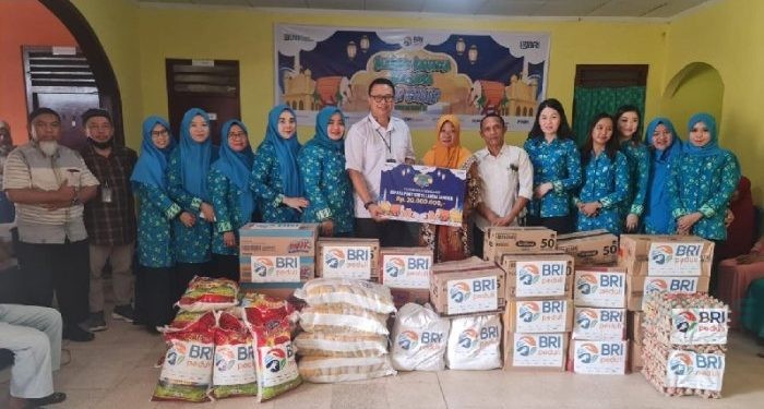 Bri Berbagi Bahagia Bersama Lansia Di Bulan Ramadan Gopos Id