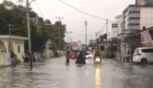 Hujan Deras kembali mengguyur wilayah Provinsi Gorontalo khususnya Kota Gorontalo, Kamis 7/3/2024.