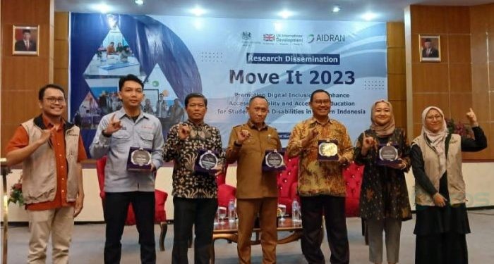 Seminar desiminasi hasil penelitian pemanfaatan teknologi digital bagi penyandang disabilitas di Gorontalo, Selasa (5/3/2024) (dok. ung)
