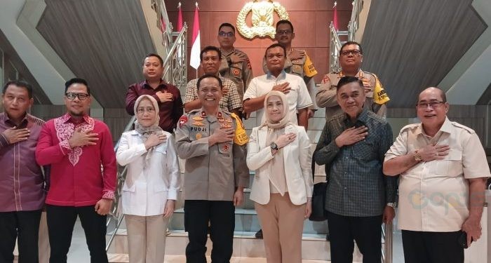 Jajaran Komisi I DPRD Provinsi Gorontalo bersama Kapolda Gorontalo dan anggota, Kamis (7/3/2024) (muhajir/gopos)