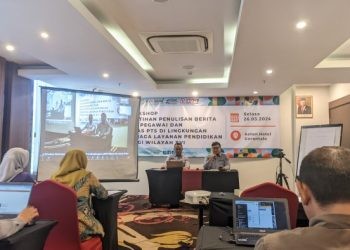 Workshop pelatihan penulisan berita yang dilaksanakan oleh LLDIKTI Wilayah 16, Selasa (26/3/2024) (hms/unbita)