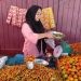 Harga pangan di pasar tradisional Marisa merangkak naik jelang bulan suci Ramadan.(f. Yusuf/gopos)