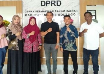 Sekertariat DPRD Tojo Una-una melaksanakan silahturahmi di DPRD Bone Bolango, Kamis (25/4/2024).