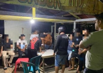 Asyik Main Judi Domino, 6 Pria Diamankan Team Rajawali Polresta Gorontalo Kota