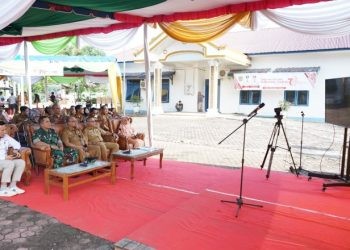 Bupati Asahan yang di Wakili oleh Sekretaris Daerah Kabupaten Asahan Drs. John Hardi Nasution, M.Si mengikuti apel siaga Hari Besar Kegamaan Nasional (HBKN)