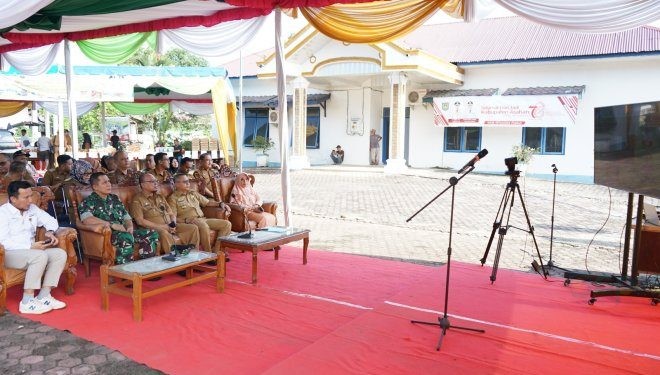 Bupati Asahan yang di Wakili oleh Sekretaris Daerah Kabupaten Asahan Drs. John Hardi Nasution, M.Si mengikuti apel siaga Hari Besar Kegamaan Nasional (HBKN)